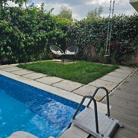 Stylish Two Bedroom House With Private Pool Tirana Buitenkant foto